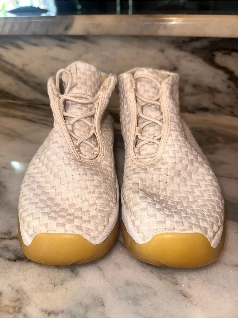 Jordan lightweight woven